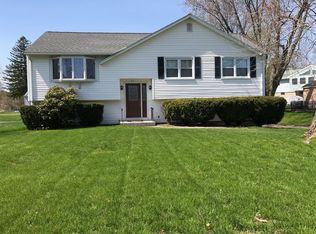 89 N Lowell St, Methuen, MA 01844