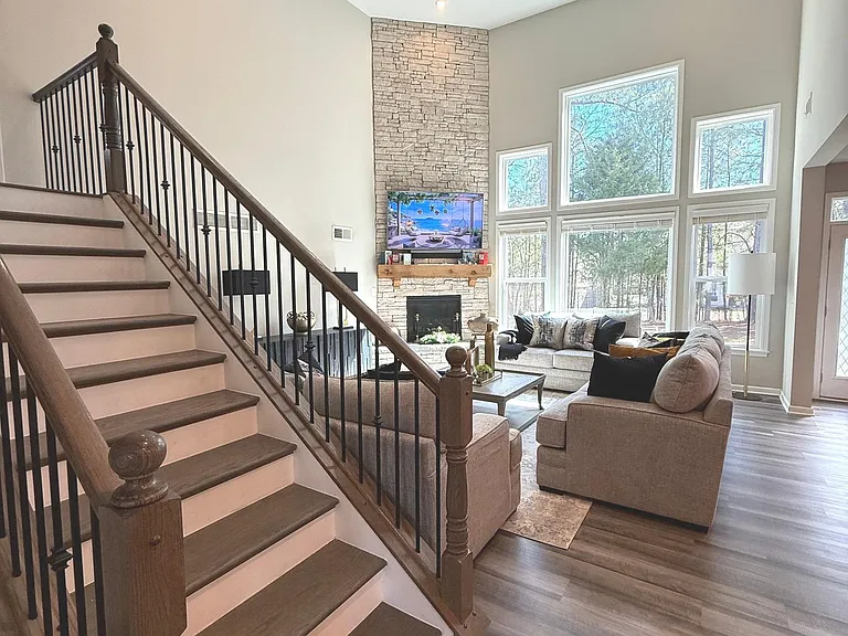 4363 Vista Creek Ln — Photo 6