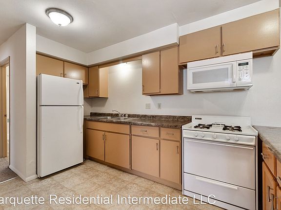 4th image of 825 N 22nd St #6437678