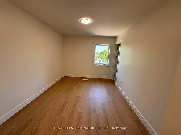 53 Bishop Ave #4 — Photo 16