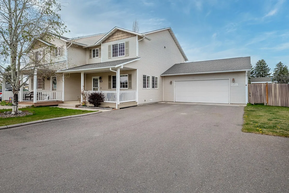 3 bed, 2.5 bath, 1554 sqft, $3,250 — Photo 1