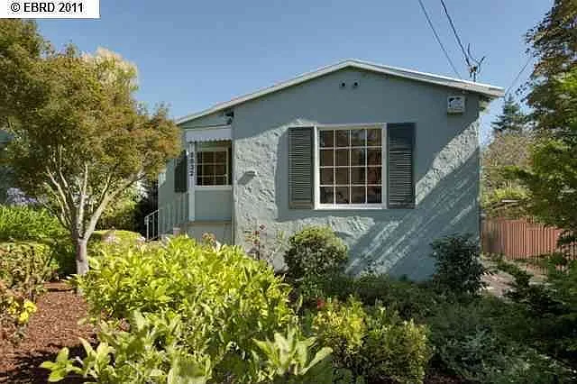 5832 Amy Dr photo 1