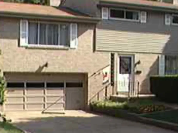 140 Peony Ave, Pittsburgh, PA 15229