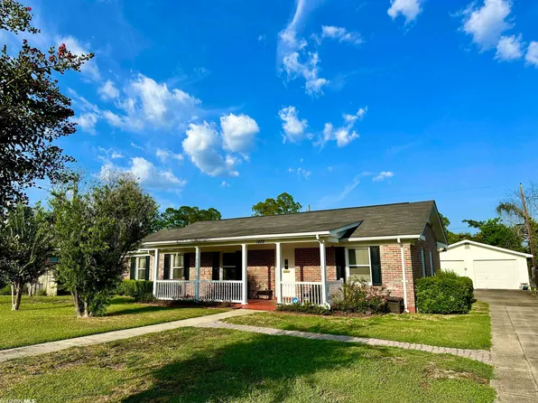 1408 McMillan Ave, Brewton, AL 36426