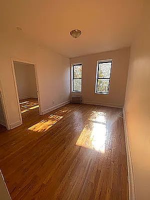 3rd image of 67 Hawthorne St #4G