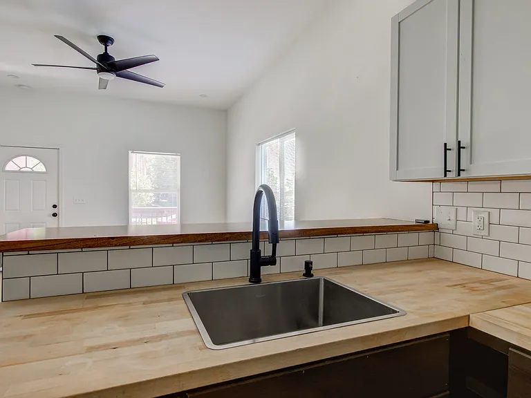 38 N Elder Ave #38 — Photo 6