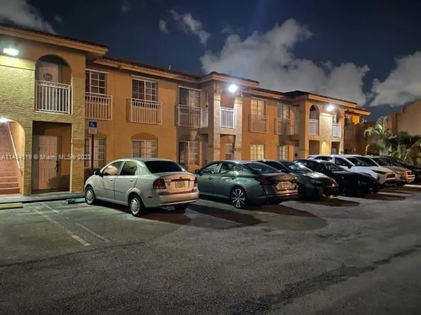 242 E 3rd St APT 205, Hialeah, FL 33010