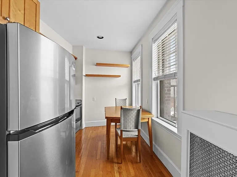 110 Lanark Rd #10 — Photo 5