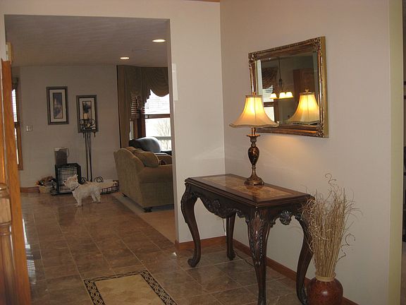 3rd image of 123 Jane Dr