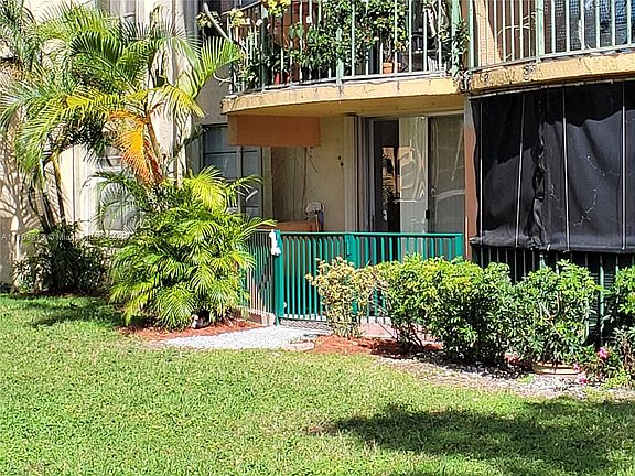 4th image of 9320 Fontainebleau Blvd APT 110