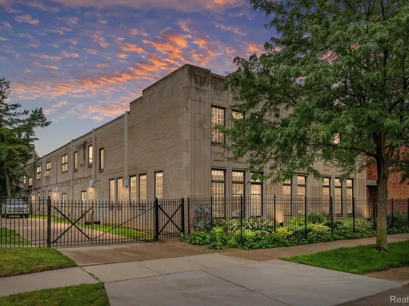 627 W Alexandrine St Unit 8, Detroit, MI 48201