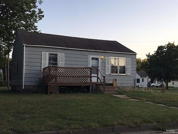2nd image of 1204 Stapler Ave