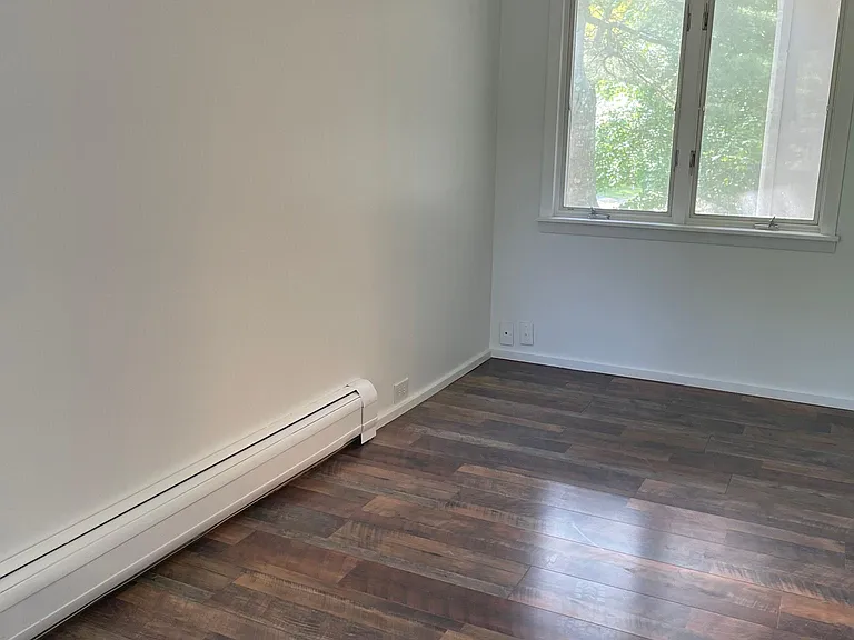 35 Deforest Hts — Photo 10