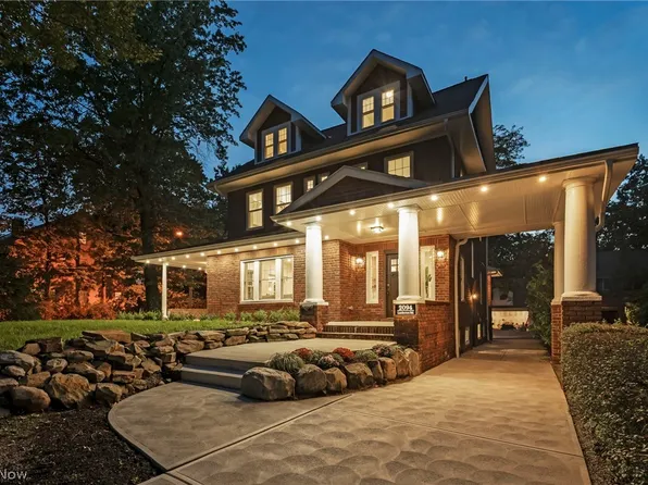 2094 Lamberton Rd, Cleveland Heights, OH 44118