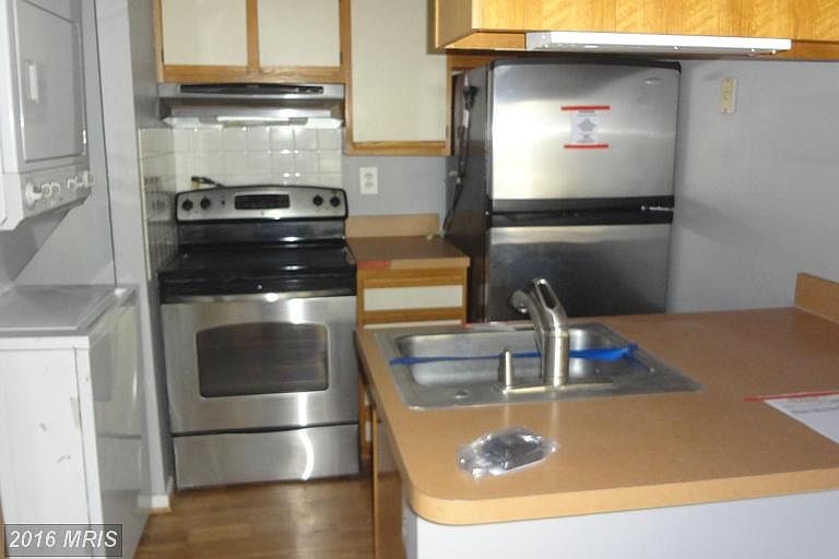 2nd image of 9702 Hellingly Pl #217
