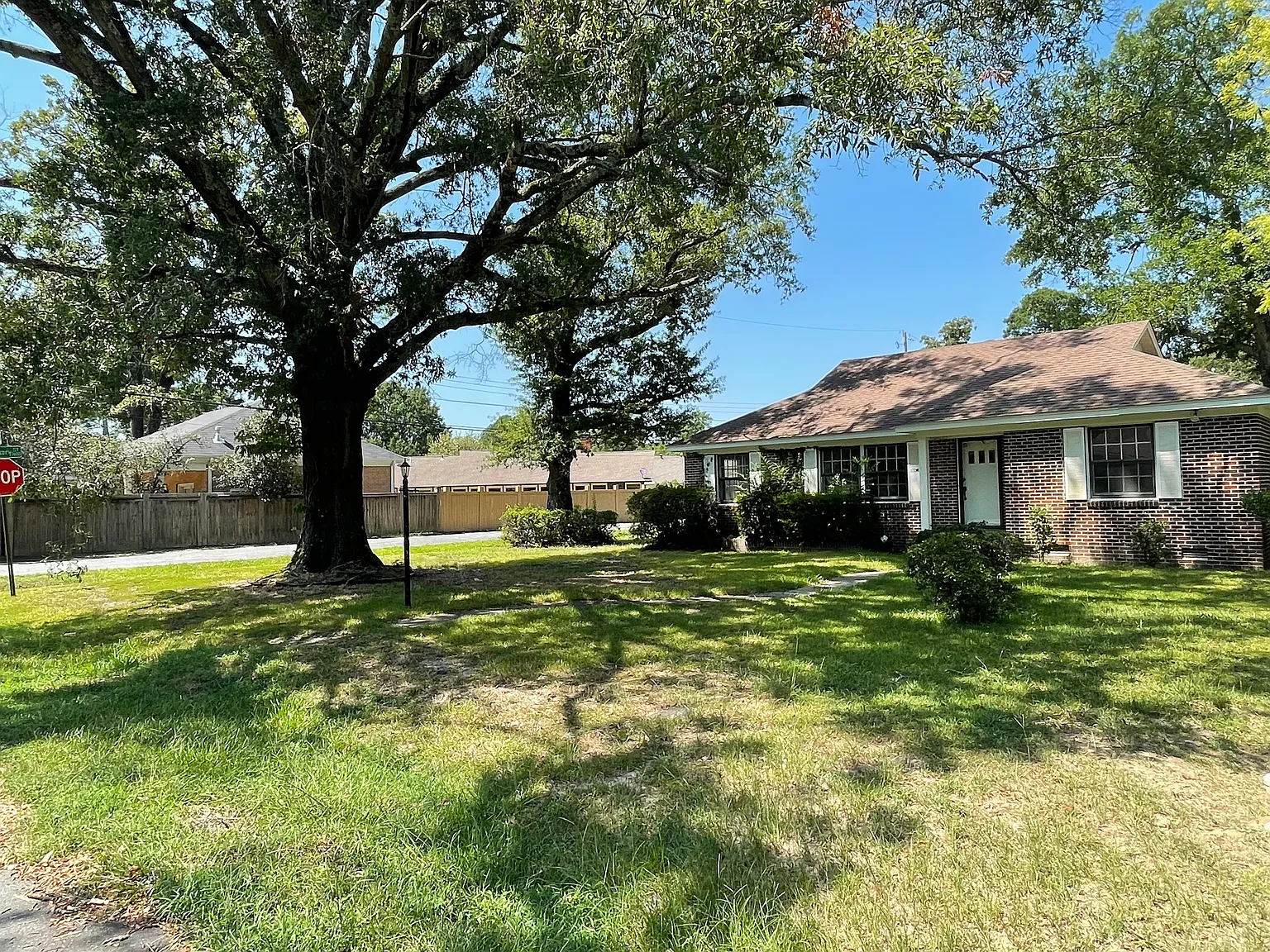 1717 W. 37th AVE Pine Bluff, AR — Photo 1