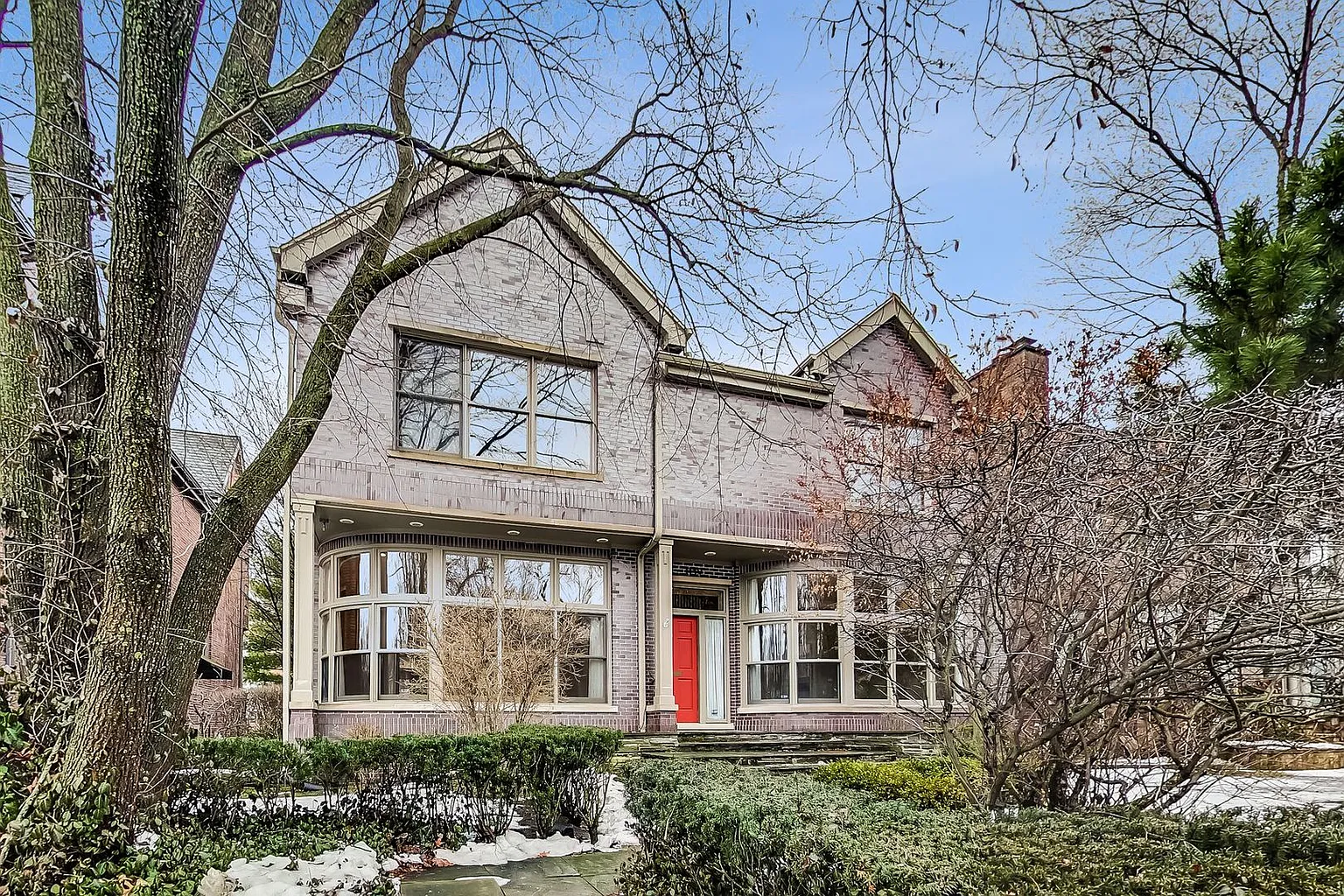 1140 Asbury Ave photo 1