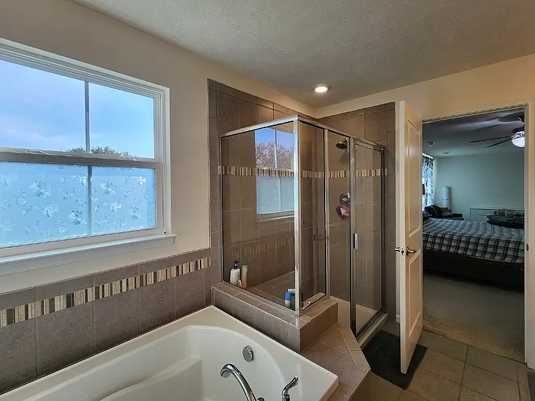 7014 Emerald Bay Ave NW — Photo 20