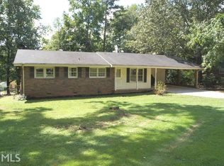 404 Samaritan Dr, Cumming, GA 30040