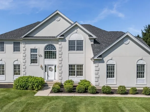 304 Bradford Lane, Greenwich Twp., NJ 08804