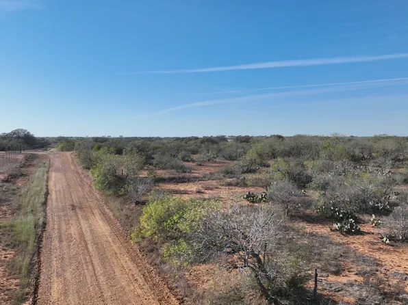 0000 CR 307, Jourdanton, TX 78026
