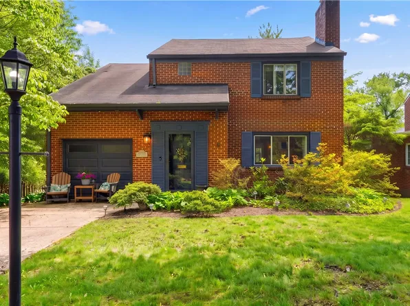 332 Old Farm Rd, Pittsburgh, PA 15228