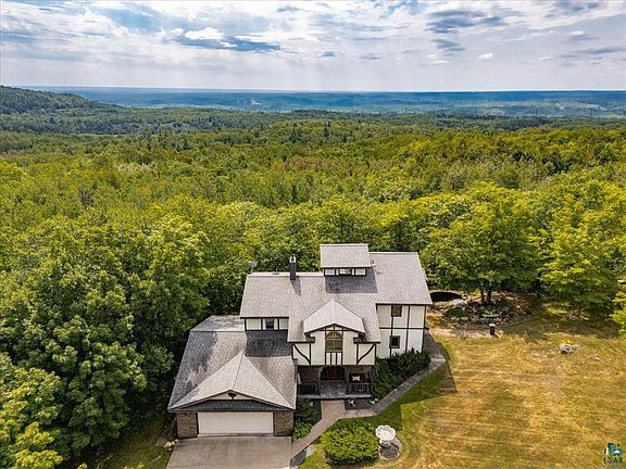 2nd image of 2673 Lindahl Rd