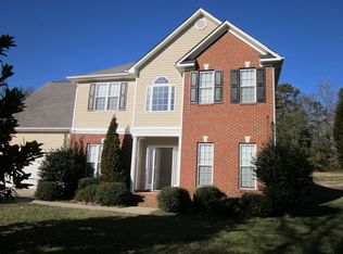 423 Hunters Pointe Dr, Indian Trail, NC 28079