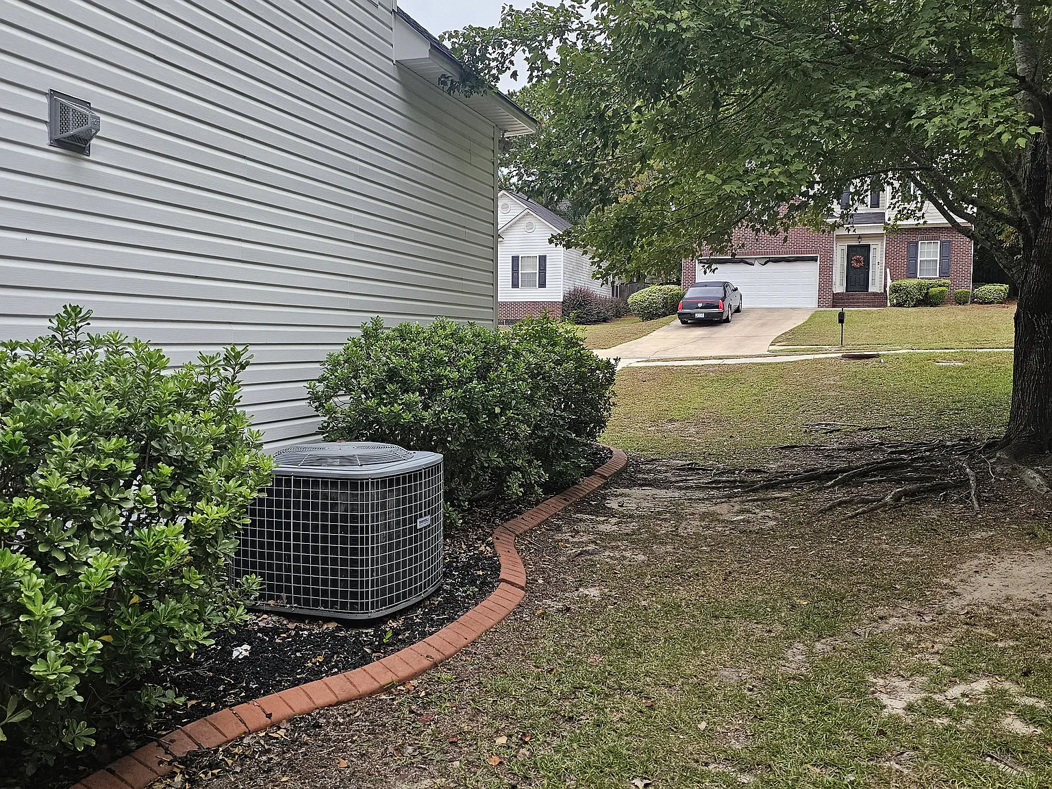 3 bed, 2.5 bath, 1546 sqft, $2,100 — Photo 3