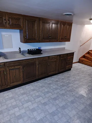 1442 John St Photo 1