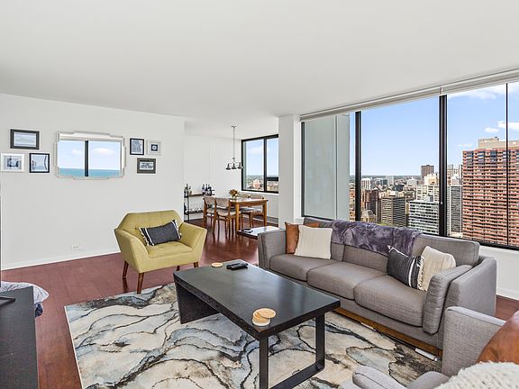 2nd image of 2800 N Lake Shore Dr APT 3201