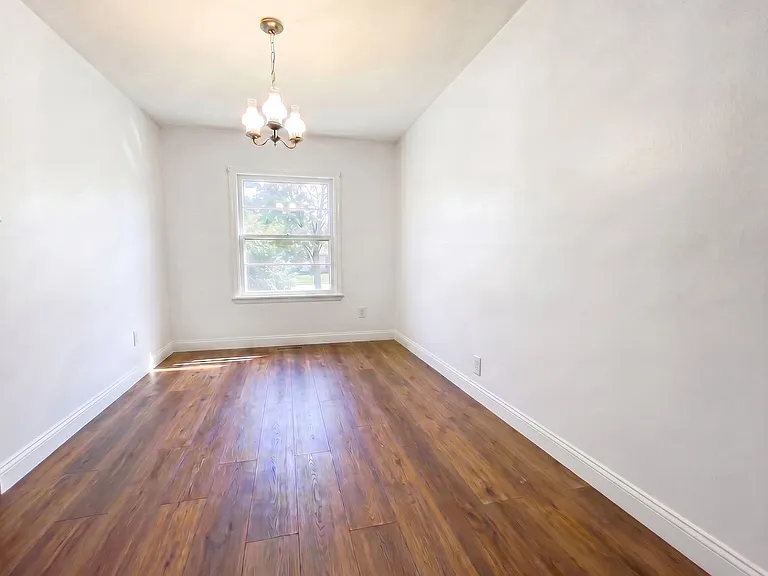 3103 Rainier Dr — Photo 4