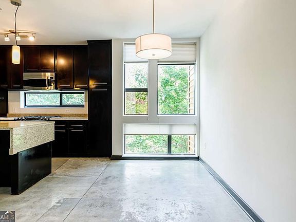 5th image of 972 Dekalb Ave NE #205