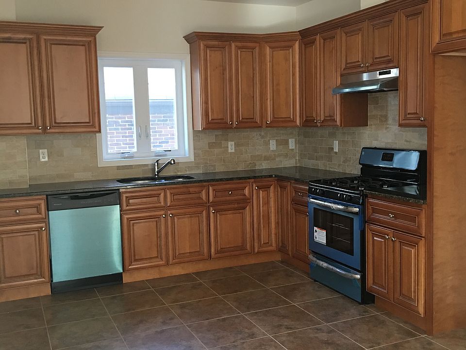 1st image of 3625 Richmond Ave