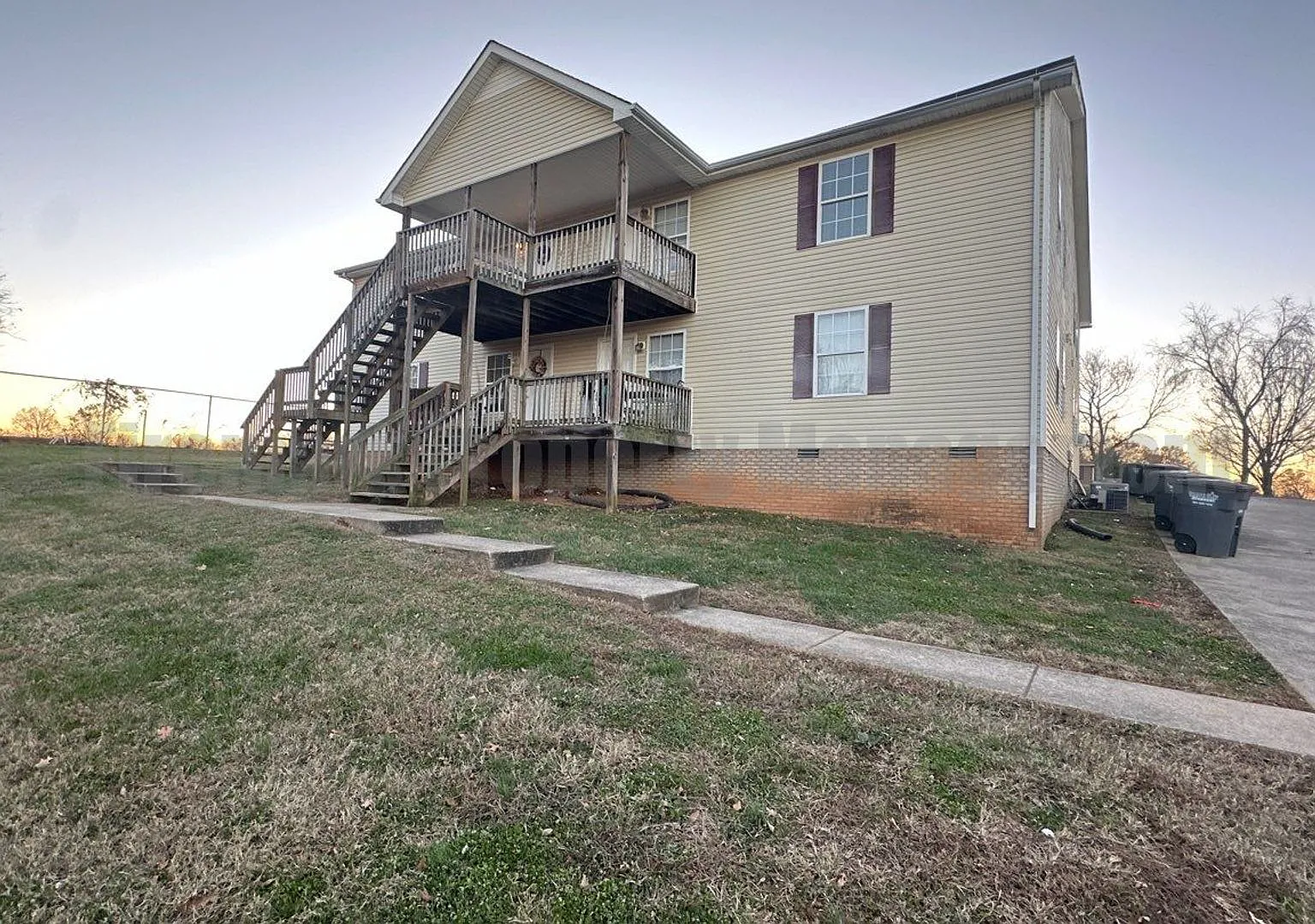 128 Marie Drive — Photo 2