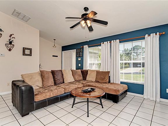 3rd image of 2644 Vogler Ln
