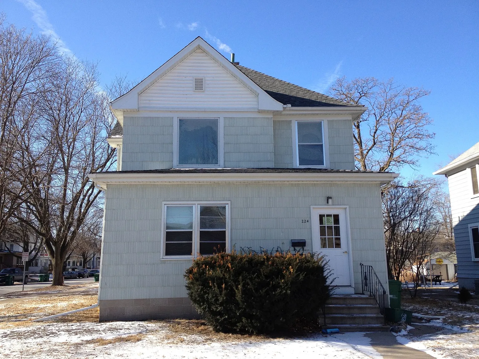224 Carroll — Photo 2