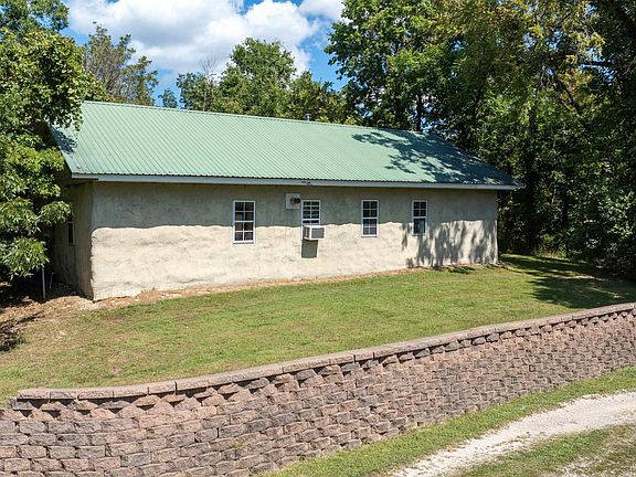 4th image of 462 County Road 328