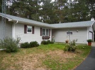 W6004 Aspen Rd, Wild Rose, WI 54984