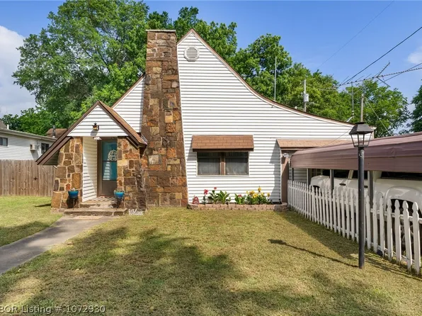 405 N Walter St, Poteau, OK 74953