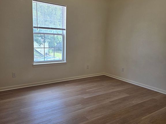 5th image of 407-411 Richard Dr #407-C