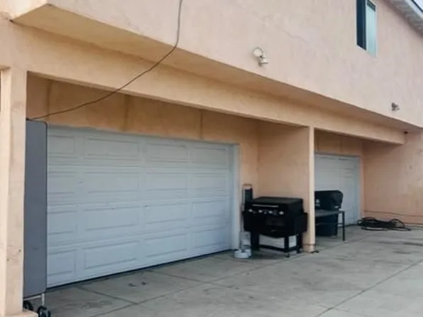 20802 Pioneer Blvd, Lakewood, CA 90715
