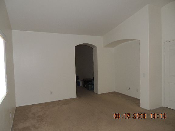 5th image of 197 Goldenrod Ave