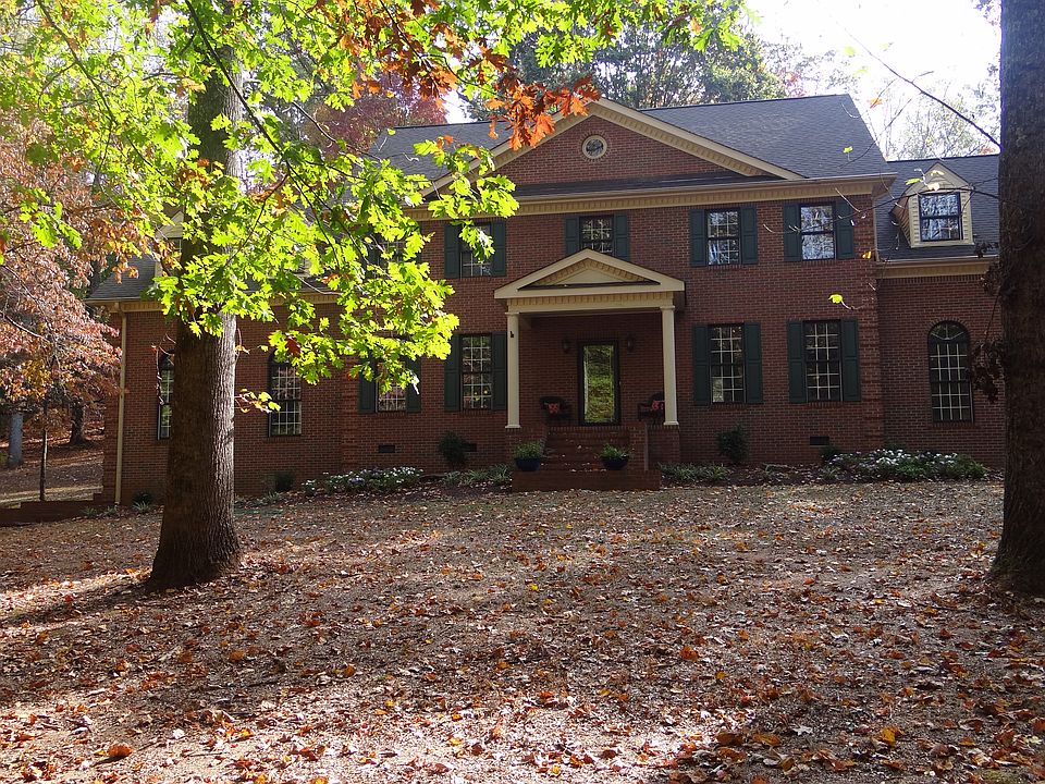 Fall at Wheaton Place