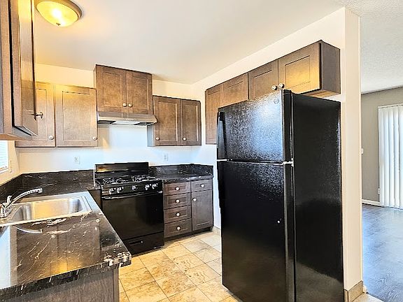 5th image of 2821 Keats St APT 8