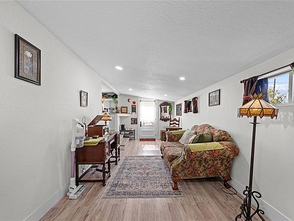 5th image of 1726 Missouri Ave