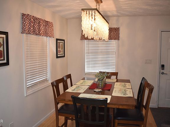 4th image of 3516 Brook Stone Way