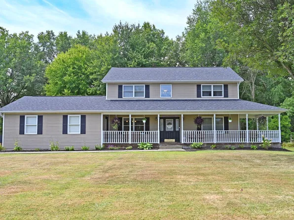 311 Oak Ridge Dr, Mount Orab, OH 45154