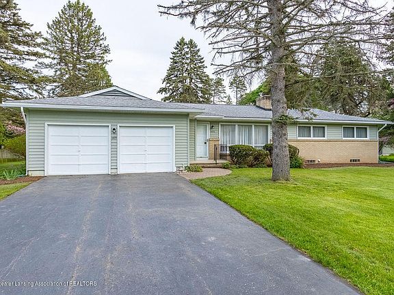 2nd image of 1473 Birchwood Dr