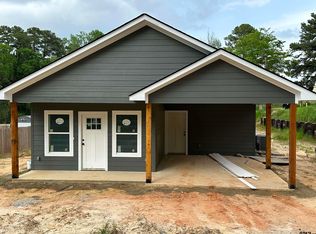 402 N Main St, Arp, TX 75750